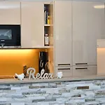 In شقة